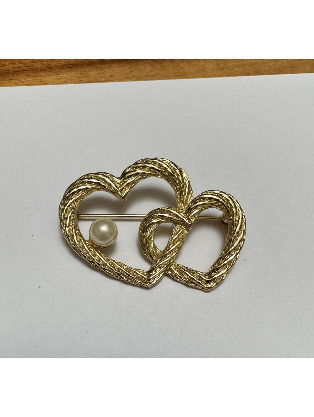 Signed AAi Faux Pearl Double Heart Brooch Pin
